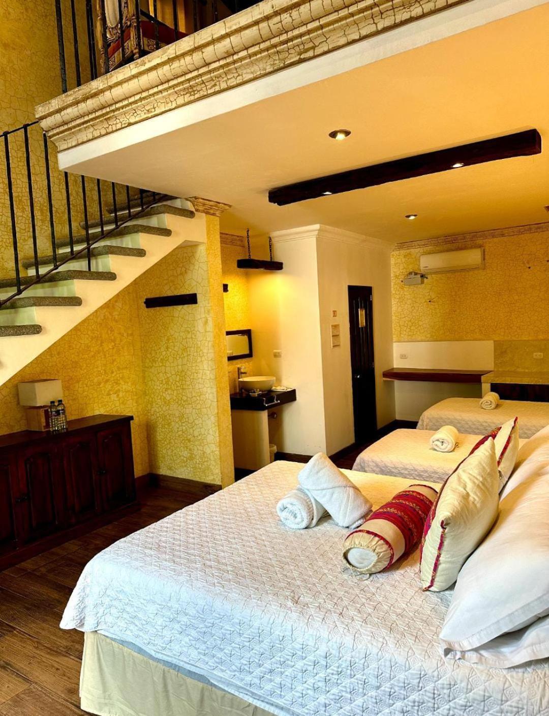 Casa Mia Hotel Antigua Luaran gambar