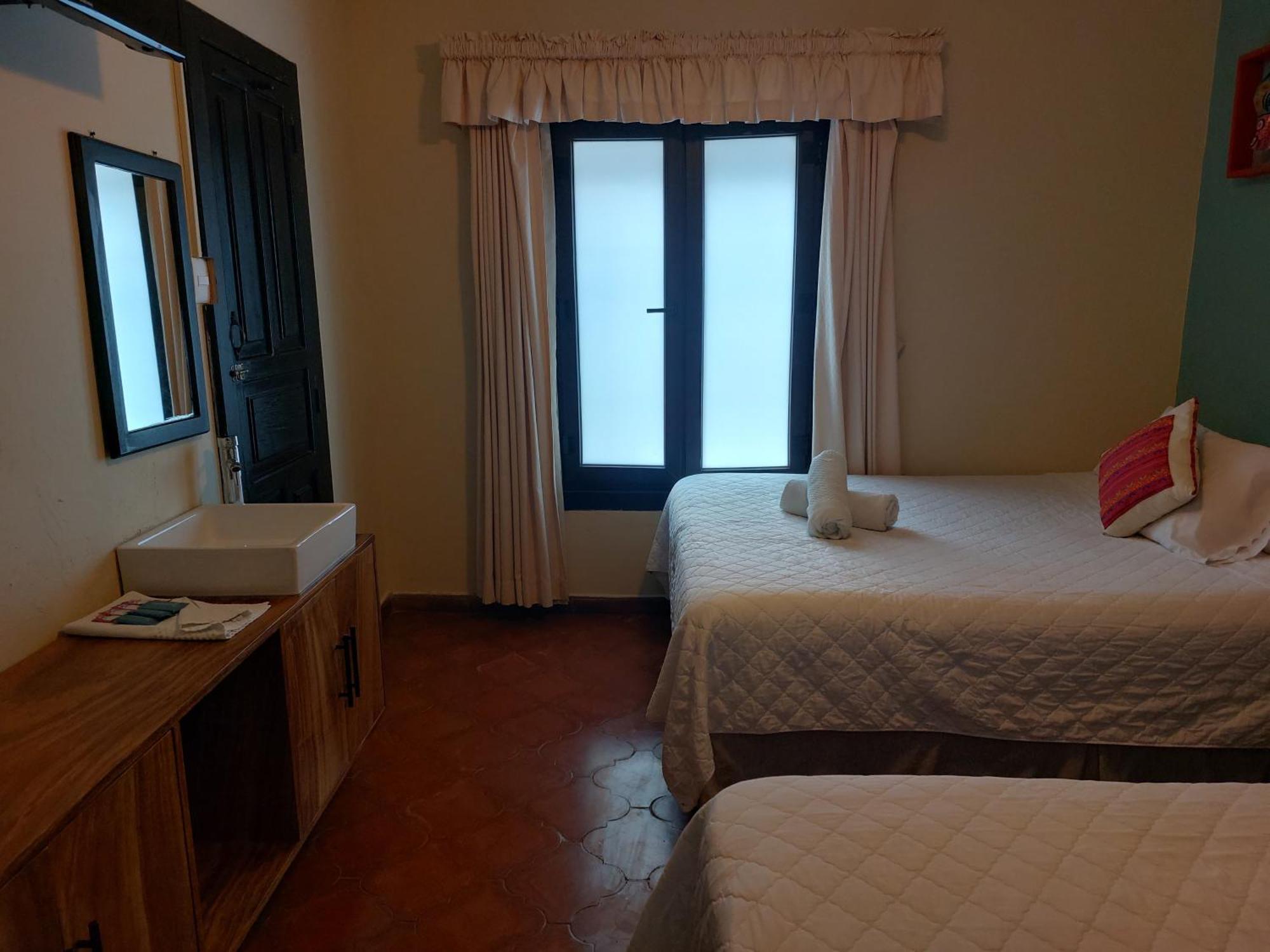 Casa Mia Hotel Antigua Luaran gambar