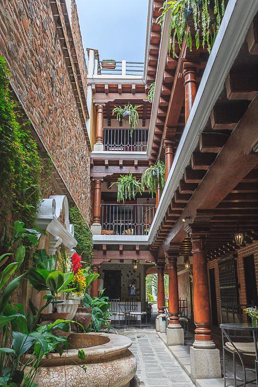 Casa Mia Hotel Antigua Luaran gambar