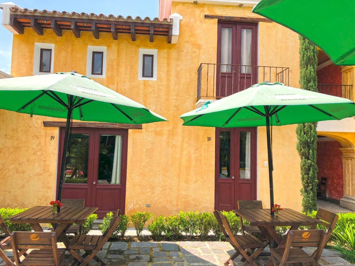 Casa Mia Hotel Antigua Luaran gambar